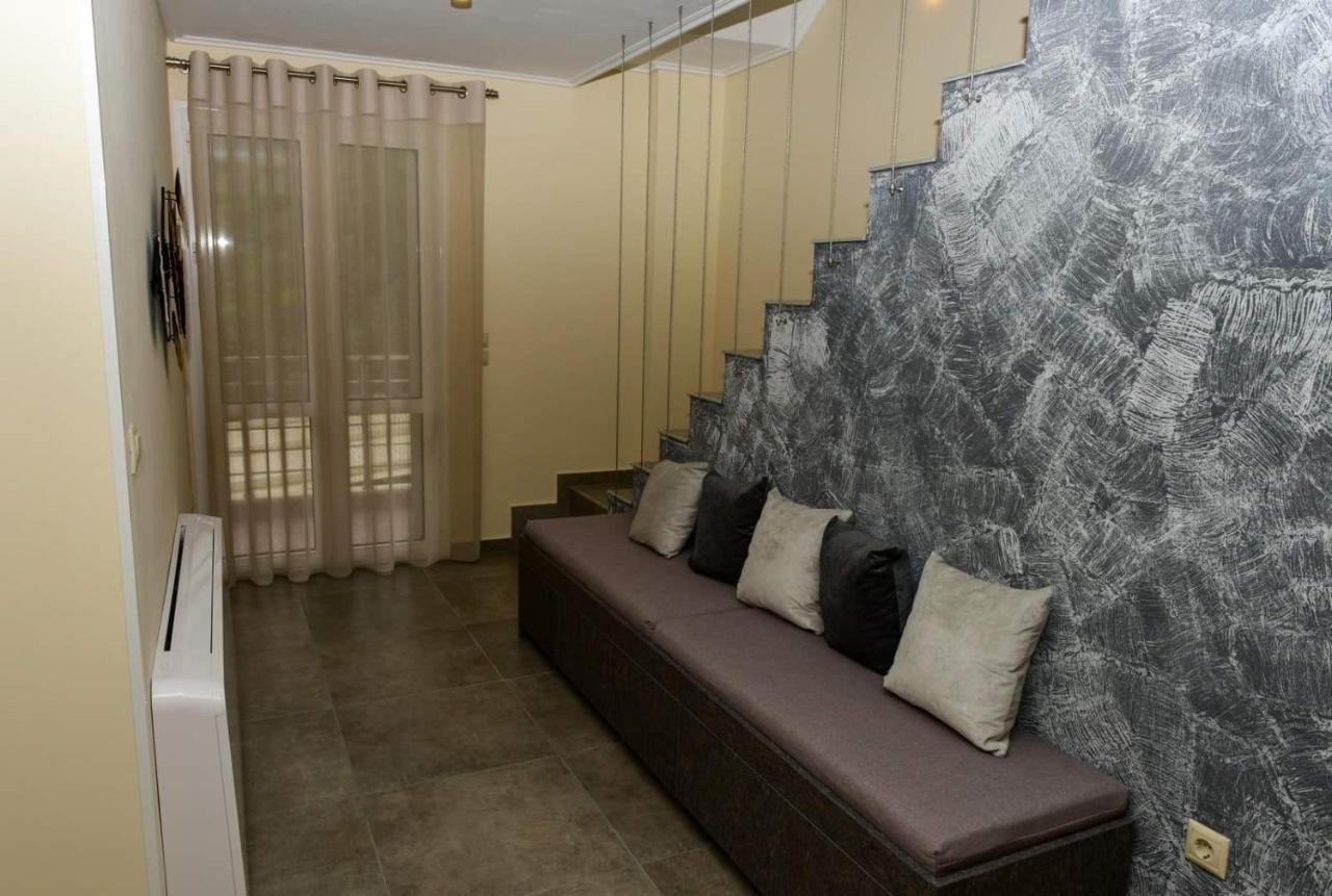 Nikole'S Villas Luxury 180M2 Tirós Zewnętrze zdjęcie